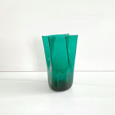 Vintage Modern BLENKO 8 3/8&quot; Tall Deep Green Art Glass Paper Bag Vase Modernist Post Modern Design 