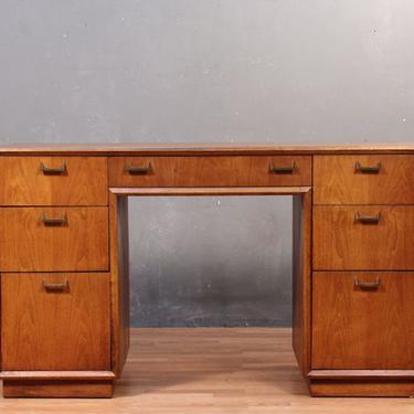 Broyhill Facet Mid Century Executive 7-Drawer Desk