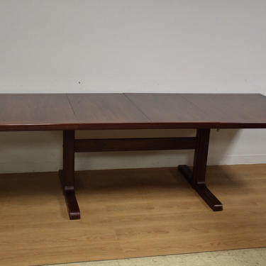Danish Rosewood Dining Table w/2 Leaves by Skovby 