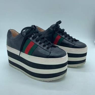 Gucci Shoe Size 35.5 Black & White Sneakers