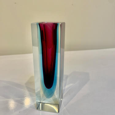 Mid Century Murano Blue &amp; Violet Faceted Sommerso Vase by Flavio Poli 