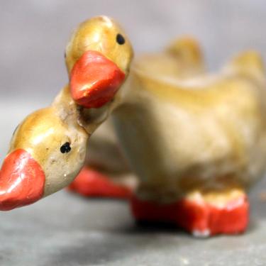 Geese Vintage Figurine, Circa 1950s - Two Hugging Geese Ceramic Figurine | FREE SHIPPING 