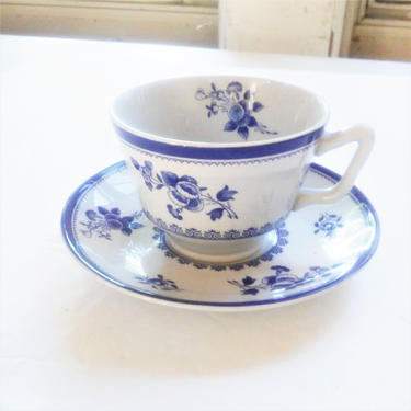 VINTAGE SPODE Cup and Saucer// Spode Gloucester London Shape Footed Cup and Saucer// Spode Blue and White 