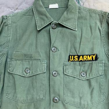 NAMED 1967 Vietnam War Sateen Field Shirt 15 1/2 x 33 US Army Badge Hall Black And Gold 