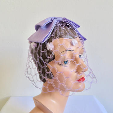 Vintage 1960&#39;s Lavender Bow Fascinator Hat with Veil Headpiece Spring Bridal Rockabilly 60&#39;s Millinery Accessories 