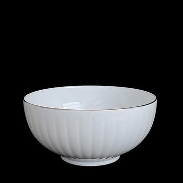 Vintage ARZBERG Germany Formentwurf White Porcelain LARGE 9&amp;quot; Serving Bowl w/ Silver Band Ribbed Design German 1960s 