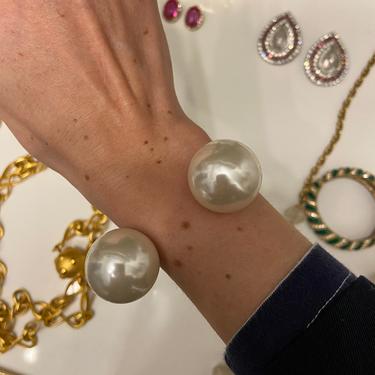 Reserved pearl bracelet