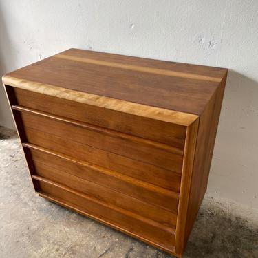 Widdicomb Mid Century Modern Dresser or Chest or Drawers 