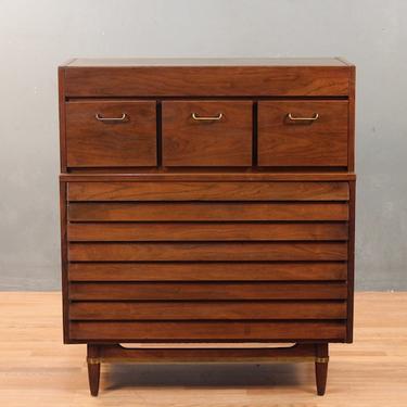 American of Martinsville Mid Century 7-Drawer Dresser