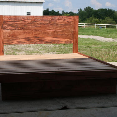 NcFvV01 Low Platform Solid Hardwood Bed with cantilever Platform Sides and Head Board, natural color 