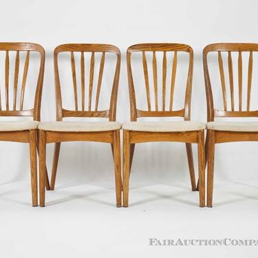Set of 4 Modernist Oak Chairs