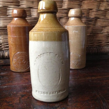 1800s English Pottery Stoneware Ginger Beer Pint Bottle, Huddersdfield England Stamp 