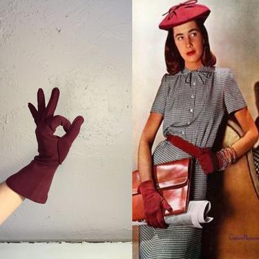 Her Sister Always Had Fun - Vintage 1940s Burgundy Cotton Over the Wrist Gauntlet Gloves - 6 