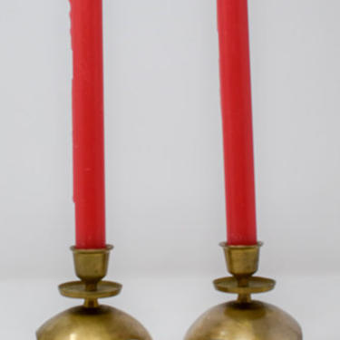 Pair of Arched Tripod Candlestick Holders / Tripod Candlestick Holders 