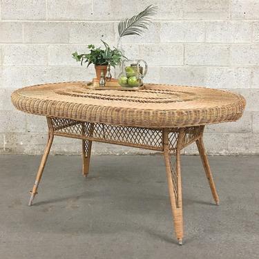 LOCAL PICKUP ONLY ———— Vintage Wicker Table 