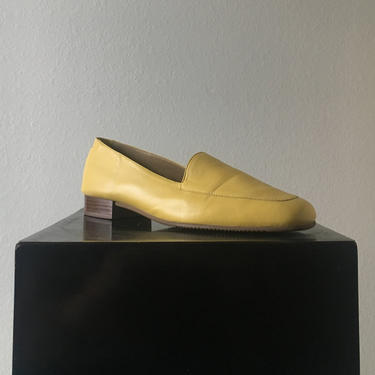 vintage yellow loafers size womens 9.5 