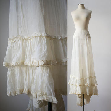 Edwardian Linen Skirt / Long Ruffed Linen Skirt / White Linen Skirt / Vintage White Linen Skirt / Antique Underskirt / Ruffled Skirt 