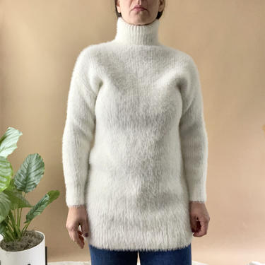 Vintage White Japanese Angora Turtleneck Long Sweater, Small 
