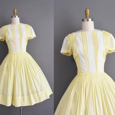 1950s vintage dress | Adorable Buttercup Yellow Short Sleeve Summer Cotton Shirt Dress | Small | 50s dress 