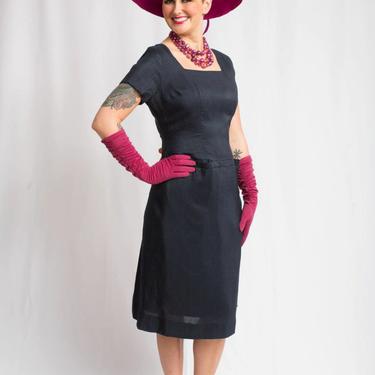 Cerise Coloured Candy Kisses - Vintage 1950s Textured Airy Navy Wiggle Dress w/Hidden Pockets - 8/10 