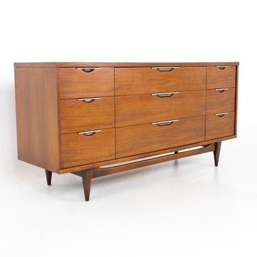 Kent Coffey Tableau Mid Century Walnut and Laminate 9 Drawer Lowboy Dresser - mcm 
