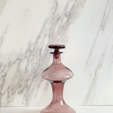 Vintage Wayne Husted Blenko Decanter Bottle with Stopper Mid Century Modern Art Glass PURPLE Hourglass #563 