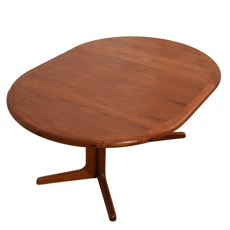 Danish Modern Expanding Round Dining Table w/ Leaf