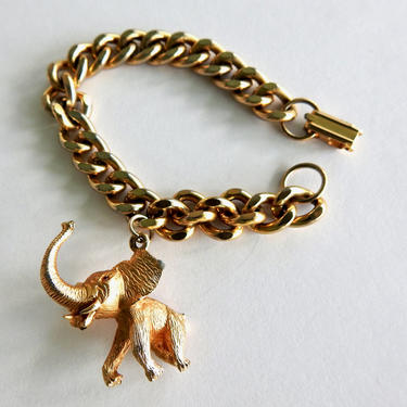 Gold Tone Elephant Charm Bracelet 