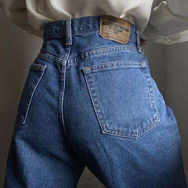 vintage essential mid rise bermuda cut denim  shorts 
