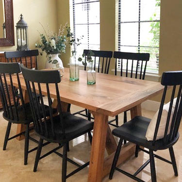 Trestle Table / Farmhouse Dining Table made from Reclaimed Wood / Solid Wood Kitchen Table 