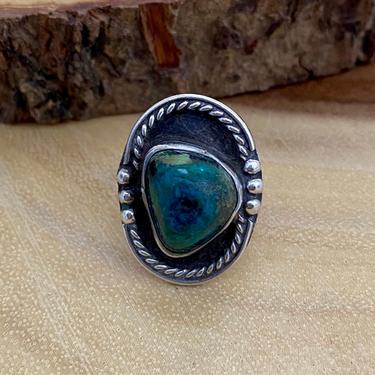 GO GREEN Vintage Shadowbox Turquoise &amp; Sterling Silver Ring | Native American Jewelry Southwestern Boho | Size 10 1/2 