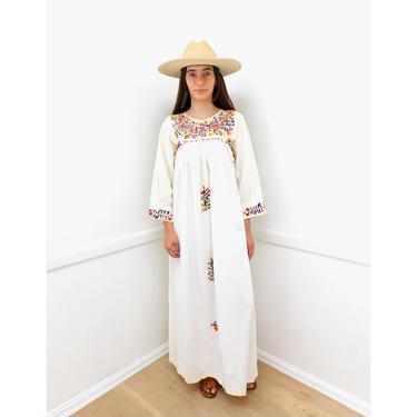 long sleeve mexican dress Fernanda Floral Embroidered Dress- Vestido Mexicano Bordado summer dress is a true labor of love with impressive attention to detail in its hand Handmade Mexican Dress from Aida