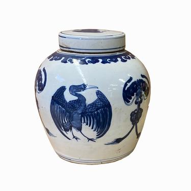 Chinese Blue & White Bird Bats Tassel Graphic Porcelain Ginger Jar ws1239E 