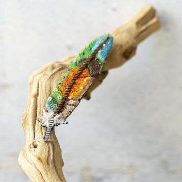 Embroidered Lovebird Feather Pin