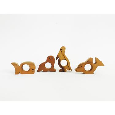 Vintage Wood Animal Napkin Rings / Set of 4 