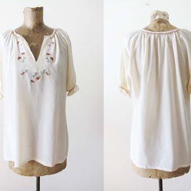 Vintage 1940s Peasant Blouse L - 40s Off White Rayon Embroidered Peasant Shirt - Bohemian Hippie Clothing  - Cottagecore Romantic 