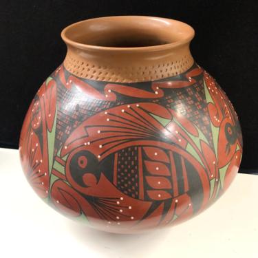 Large Lucy Mora de Bugarini Mata Ortiz Mexican Pottery Vessel Free Shipping 