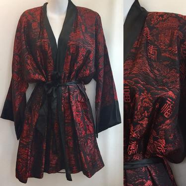Vintage 60's SMOKING JACKET Robe / Red Rayon BROCADE Satin Trim / Pagoda Scenes / Made in Japan / Unisex 