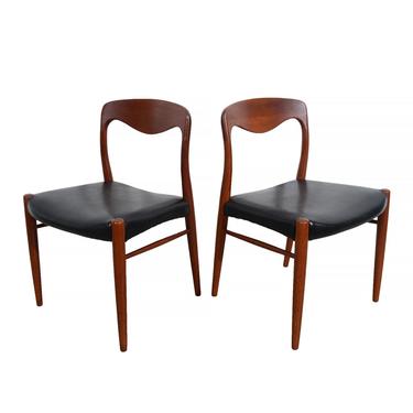 Moller Style Dining Chairs  set of 8 Teak Dining Chairs Black Leather Seats Denmark Danish Modern 