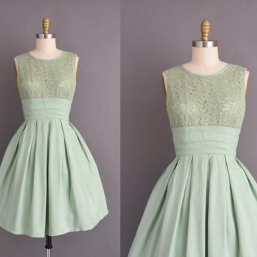 vintage 1950s dress | Pistachio Green Cotton Lace Full Skirt Summer Dress | Medium | 50s vintage dress 