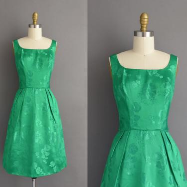 1950s vintage dress | Mardi Gras Kelly Green Floral Brocade Cocktail Party Dress | XS | 50s dress 