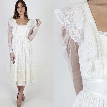 Gunne Sax Dress / Plain Victorian Style / Vintage 70s Womens Prairie Wedding Gown / Sheer Floral Off White Lace Ivory Midi Maxi Dress by americanarchive