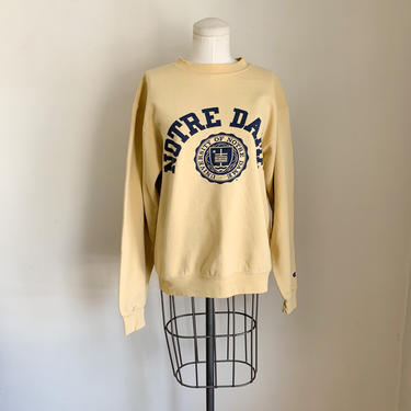 Vintage Champion brand Norte Dame University Sweatshirt / men's S / lady's L 