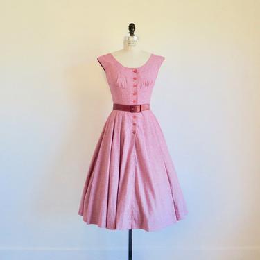 Vintage 1950's Red and White Cotton Gingham Check Fit and Flare Dress Full Skirt Belt Rockabilly Swing Spring Summer 26