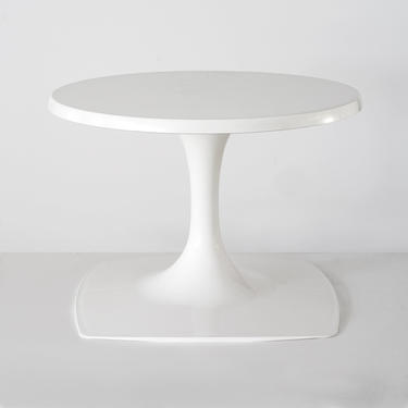 midcentury modern white coffee table, mod coffee table, white side table, french modern table, french coffee table, mod table 