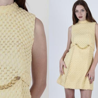 All Over Crochet Mini Dress / Vintage 70s Mod Disco Dress / Buttercup Color Lace Day Dress / Womens Fun Party Scooter Mini Dress 