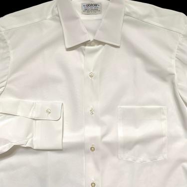 NEW Old Stock ~ Vintage 1960s ARROW Dectolene Dress Shirt ~ 15-32 (Small) ~ Wash and Wear ~ Union Made in USA ~ Deadstock 