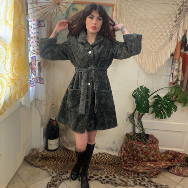 60's FUAX FUR COAT - gray pockets - belted - below the knee - large 