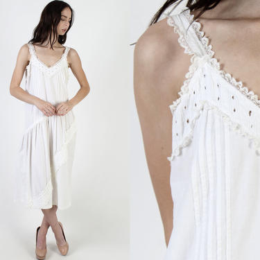 White Edwardian Style India Dress / Thin Lace Delicate Victorian Inspired Dress / Vintage Floral Eyelet Nightgown Midi Tank 