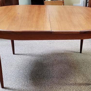 Item #Q141 Vintage “G-Plan” Extending Dining Table w/ Butterfly Leaf c.1960s